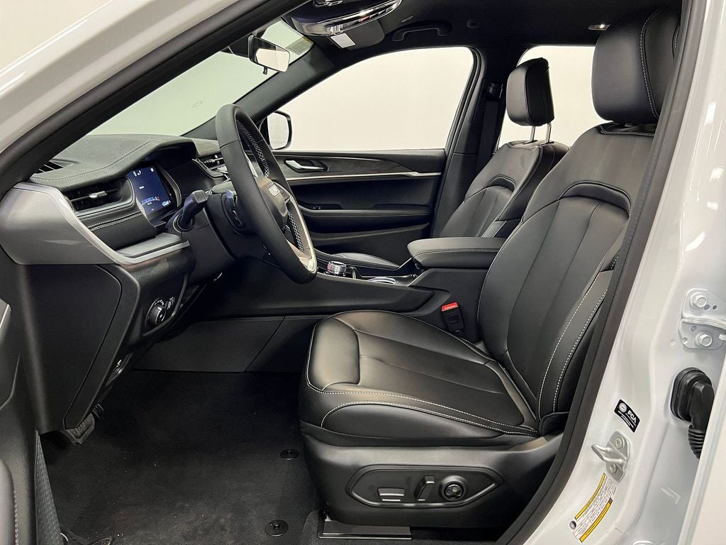 2025 Jeep Grand Cherokee GRAND CHEROKEE LIMITED 4X2