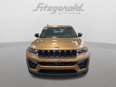 2027 Jeep Grand Cherokee GRAND CHEROKEE LIMITED 4X4
