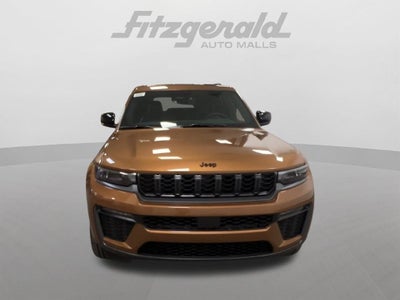 2027 Jeep Grand Cherokee GRAND CHEROKEE LIMITED 4X4