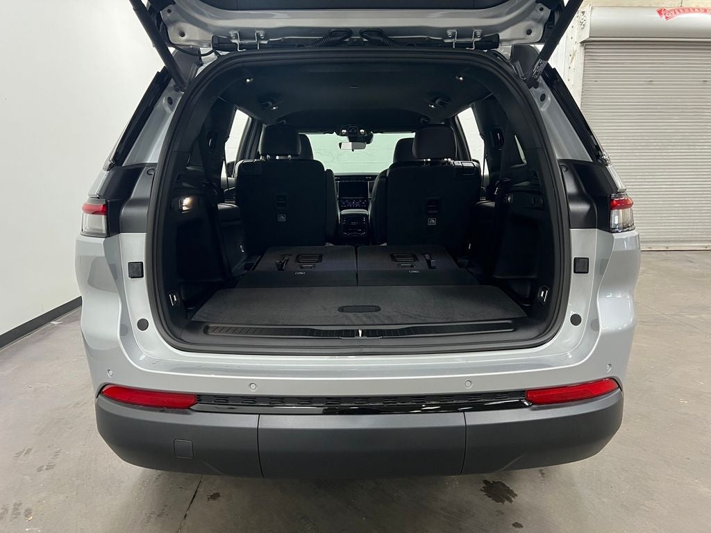 2025 Jeep Grand Cherokee GRAND CHEROKEE L LIMITED 4X2