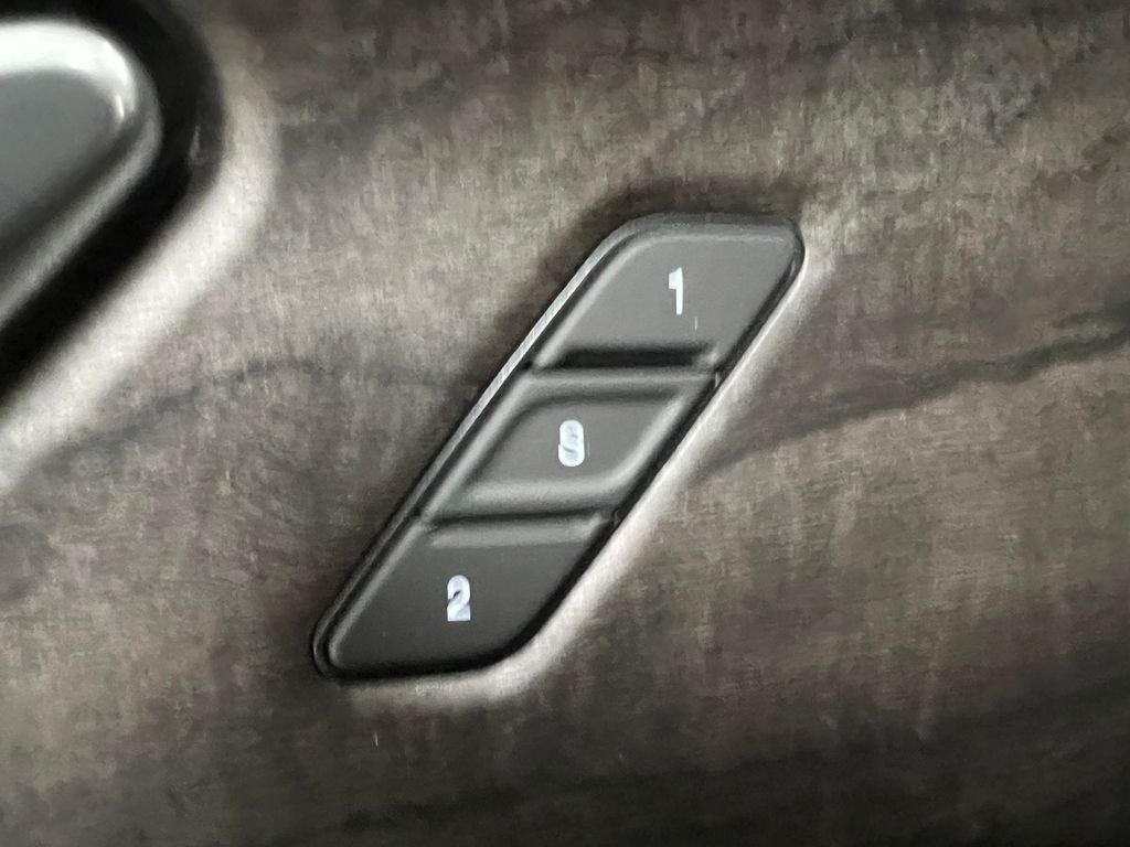 2025 Jeep Grand Cherokee GRAND CHEROKEE L LIMITED 4X2