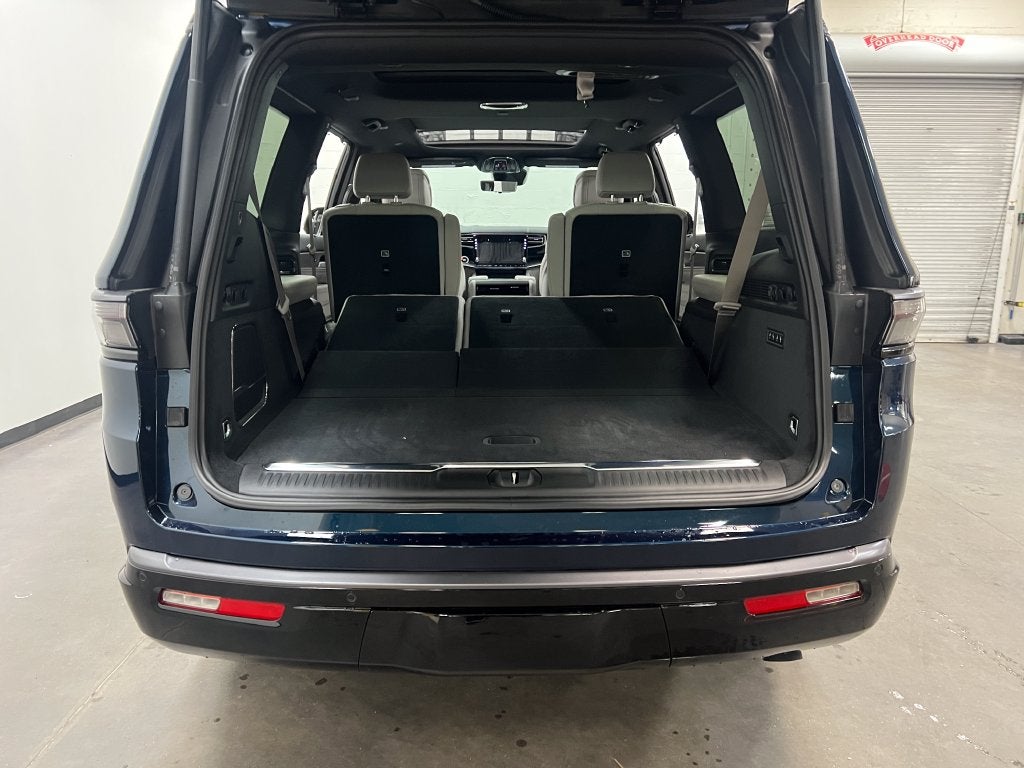 2026 Jeep Grand Wagoneer GRAND WAGONEER SUMMIT OBSIDIAN 4X4