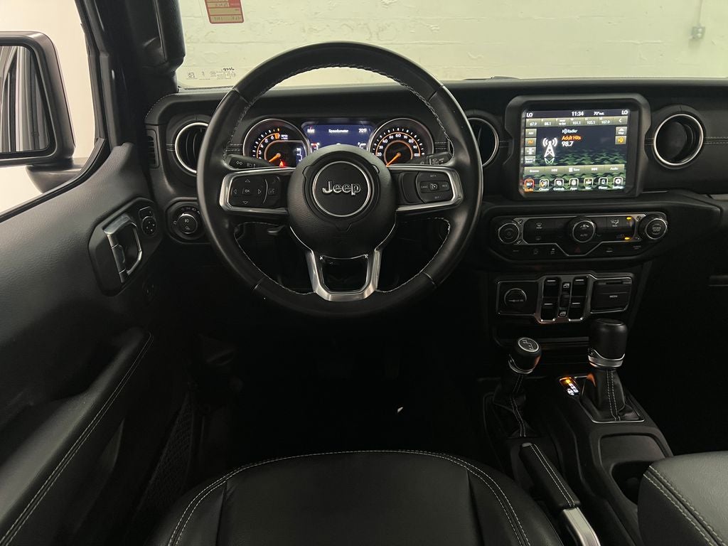 2022 Jeep Gladiator Overland 4x4