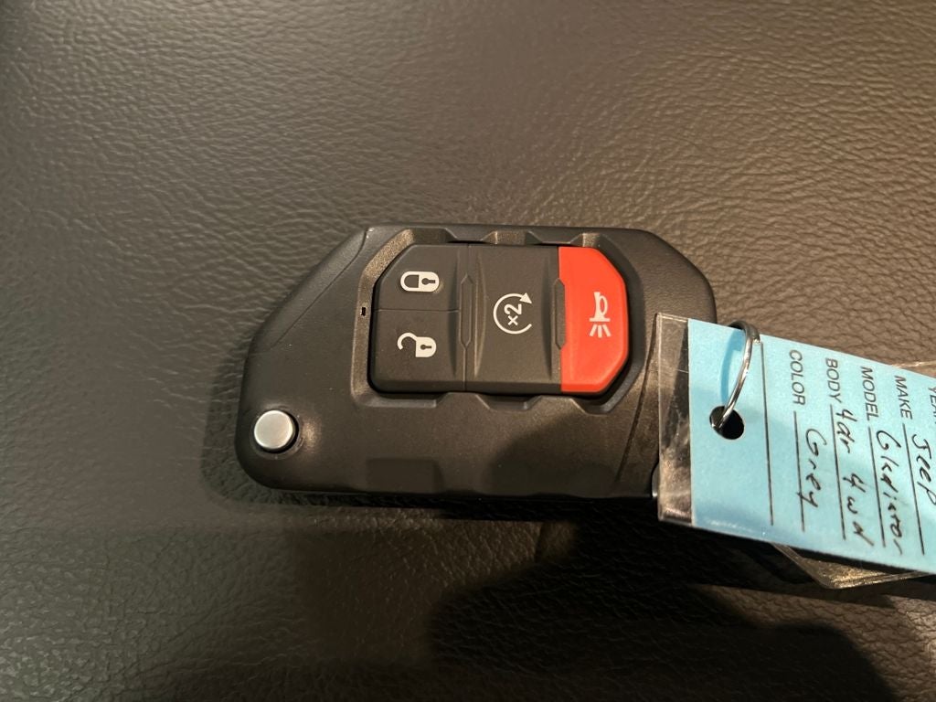 2026 Jeep Gladiator GLADIATOR MOJAVE 4X4