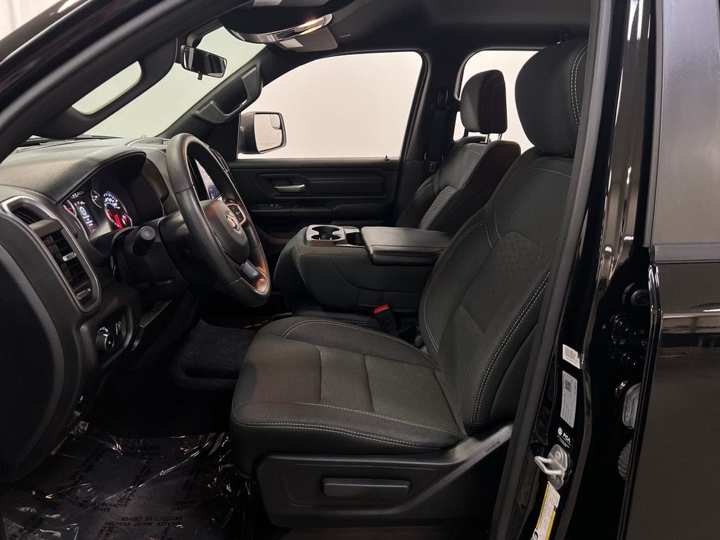 2025 RAM 1500 Tradesman Crew Cab 4x2 5'7' Box