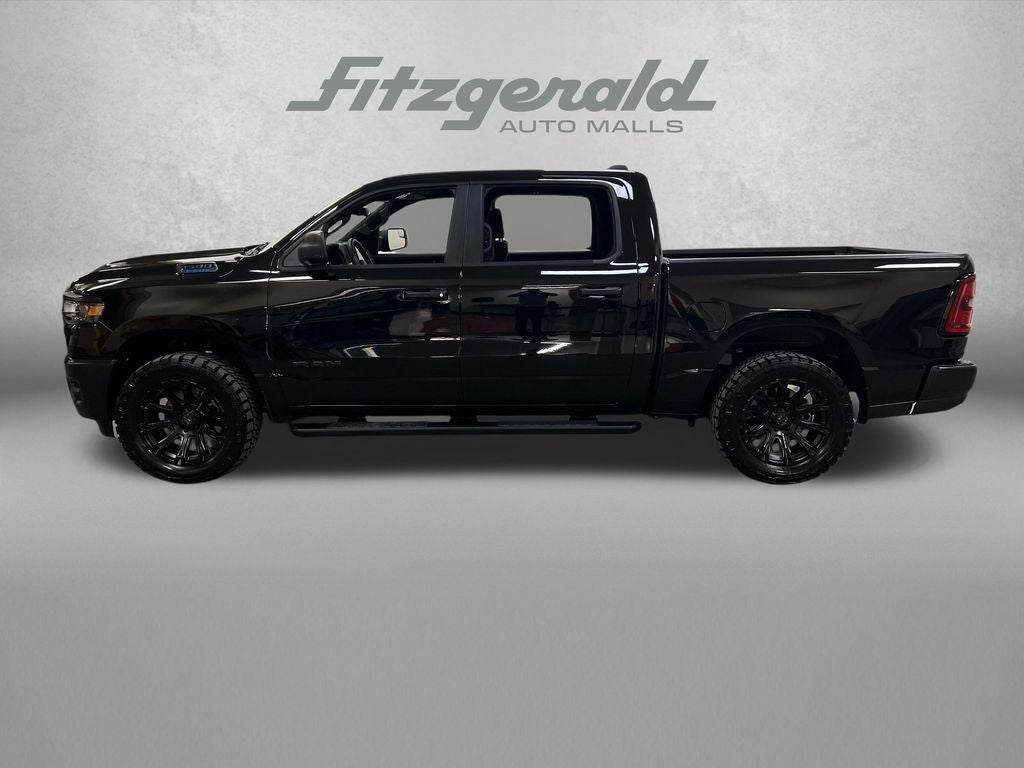 2025 RAM 1500 Tradesman Crew Cab 4x2 5'7' Box