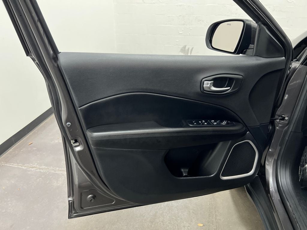 2021 Jeep Compass Altitude FWD