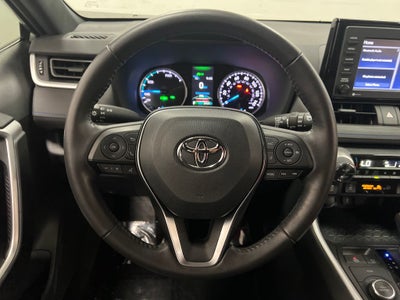 2022 Toyota RAV4 Hybrid SE