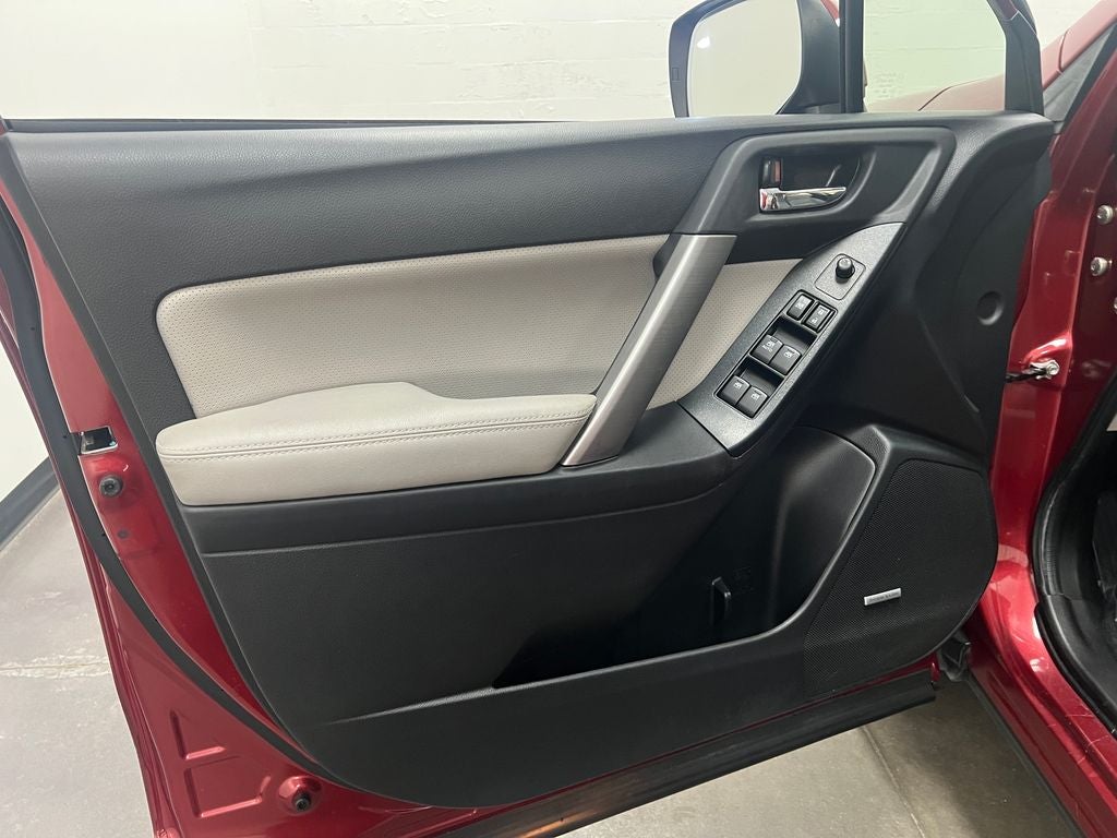 2015 Subaru Forester 2.5i Touring