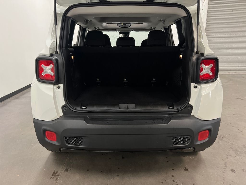 2017 Jeep Renegade Altitude FWD