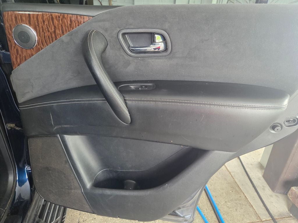 2020 Nissan Armada SV