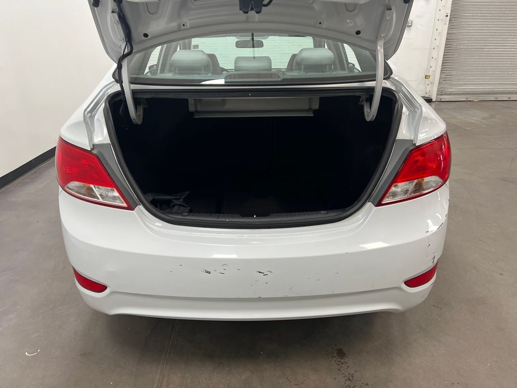 2017 Hyundai Accent Value Edition