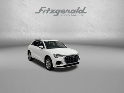 2023 Audi Q3 Premium quattro