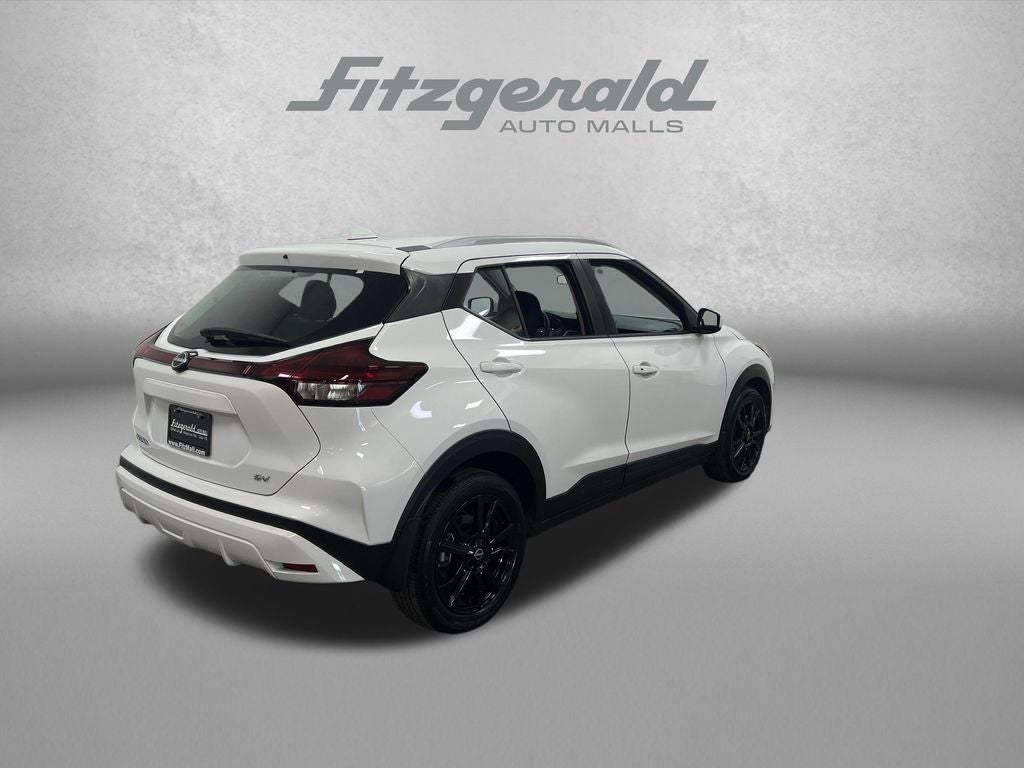 2024 Nissan Kicks SV