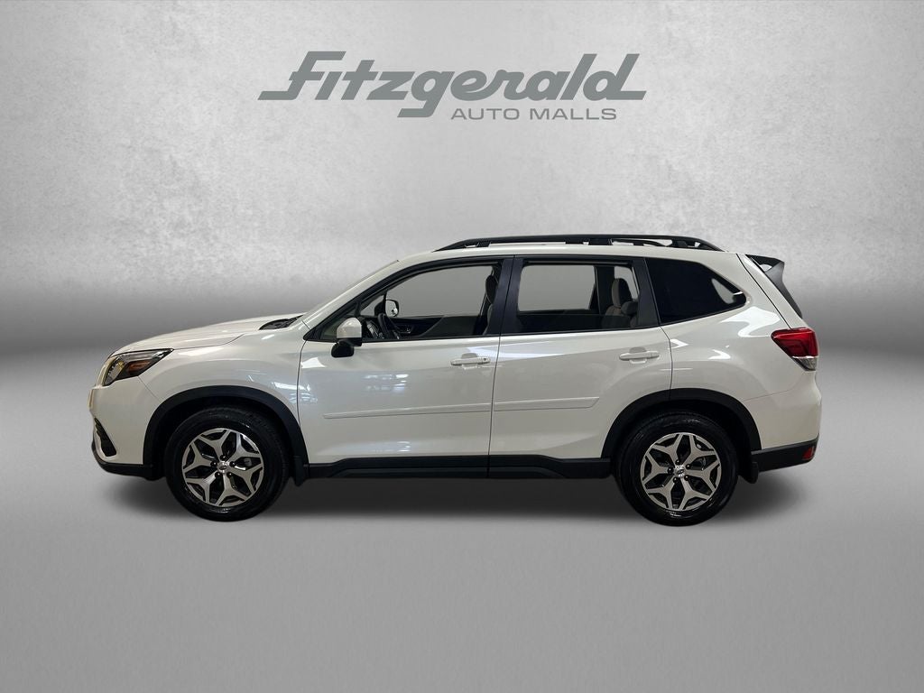 2024 Subaru Forester Premium