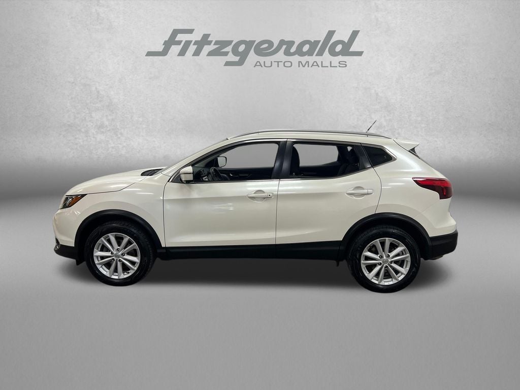 2017 Nissan Rogue Sport SV