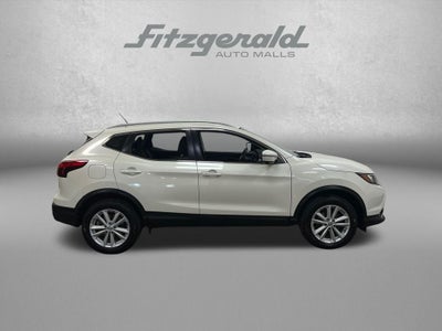2017 Nissan Rogue Sport SV