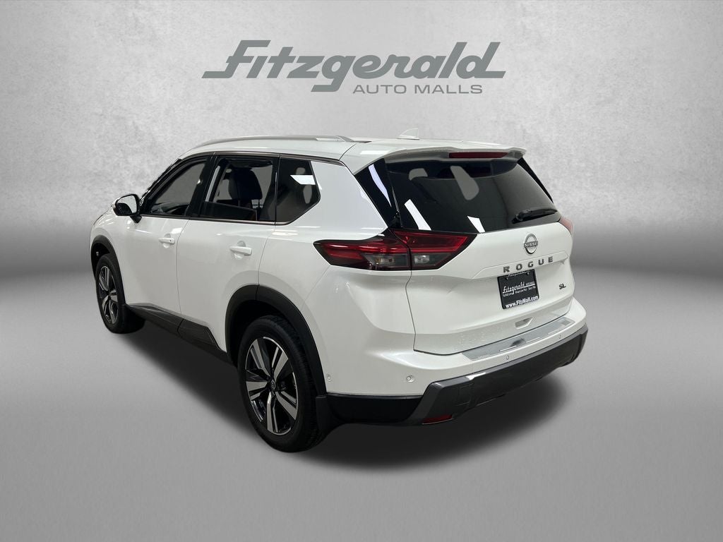 2025 Nissan Rogue SL