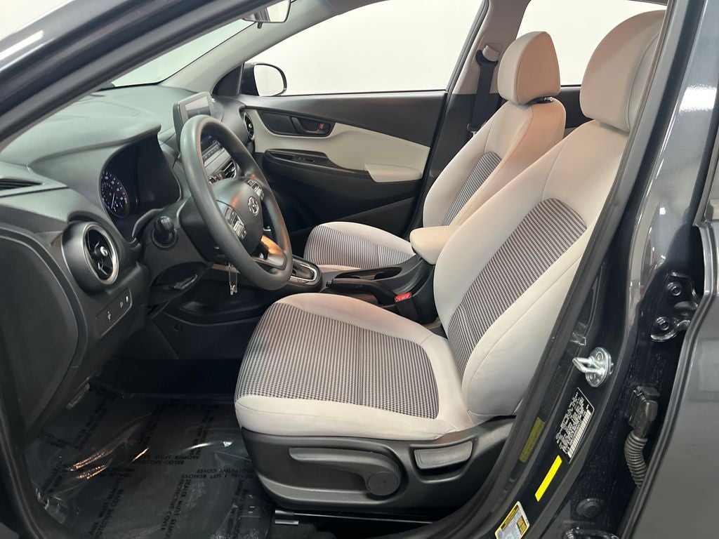 2022 Hyundai Kona SE